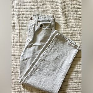 Super cute tanish-beige jeans!